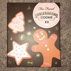 Too Faced Gingerbread Cookie Palette